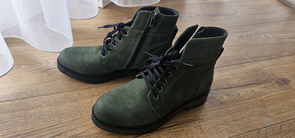 Ghete piele Enzo Bertini,noi