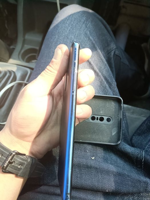 Продам one plus 7 pro