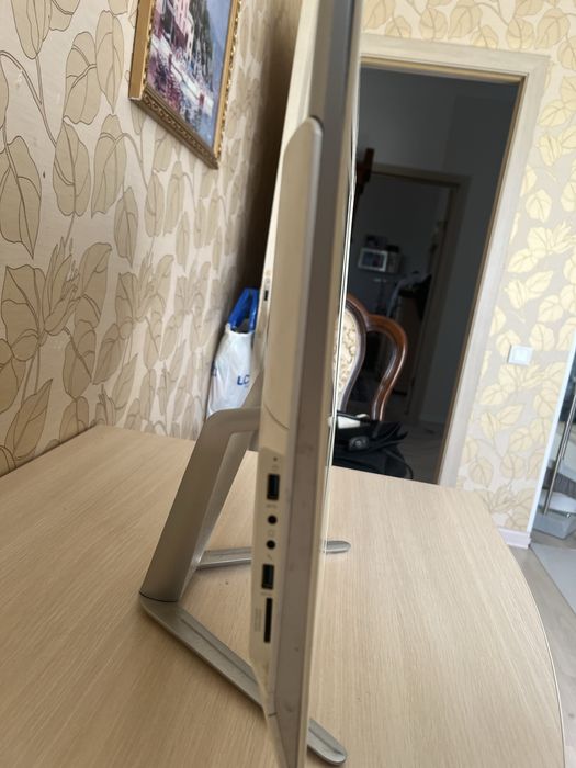 Моноблок  Lenovo