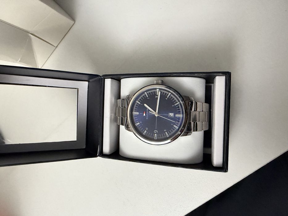 мужские часы от томми