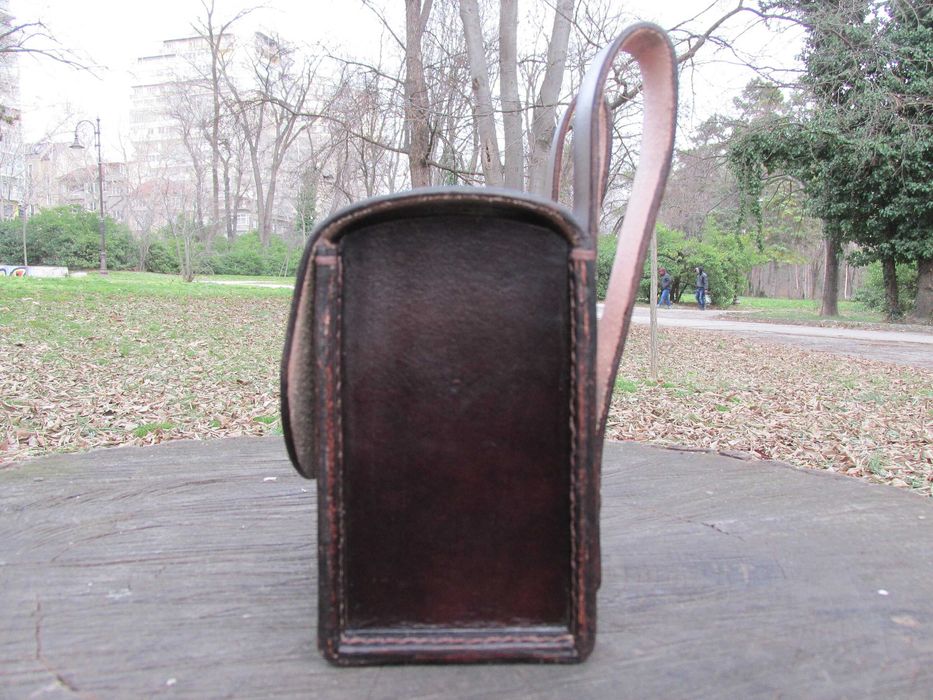 Кожена чанта за колан