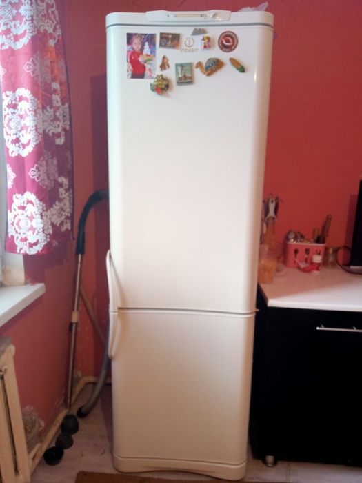 Холодильник индезит