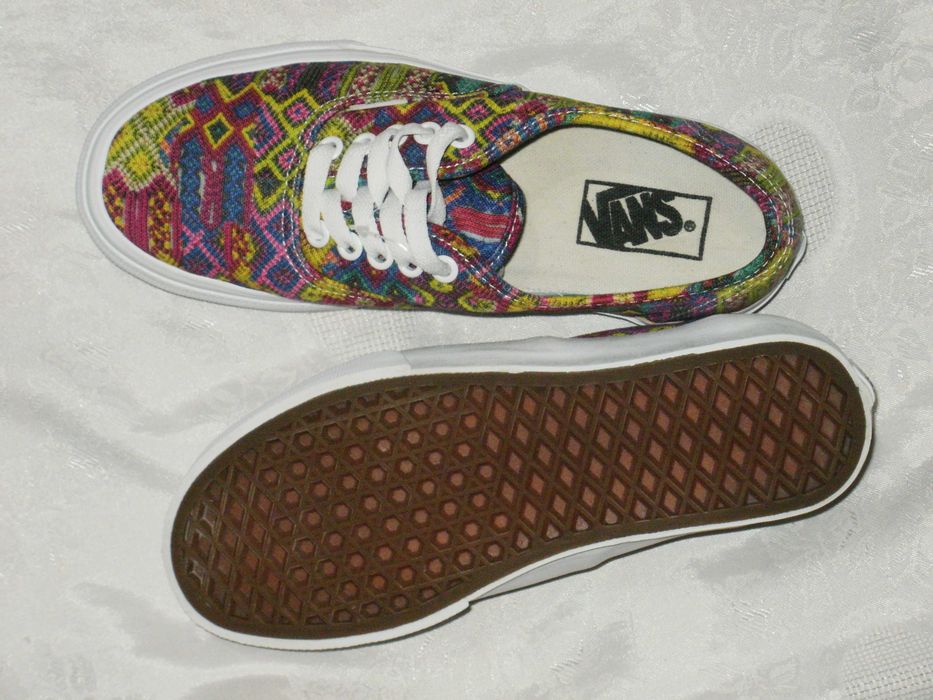 PUMA и VANS оригинални нови дамски 37/38