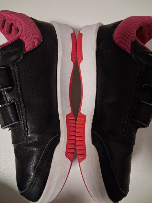 ADIDAS детски маратонки кожени 33н.