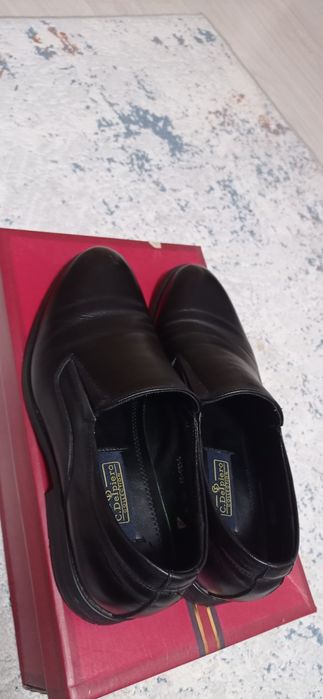 Продам мужской туфли