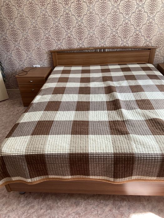 Спальный гарнитур б/у