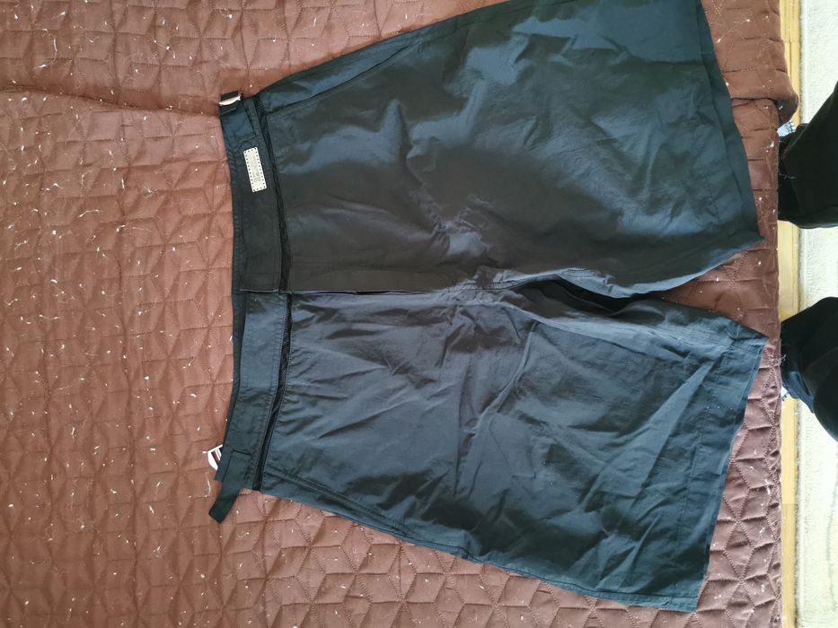 баски шорти плуване