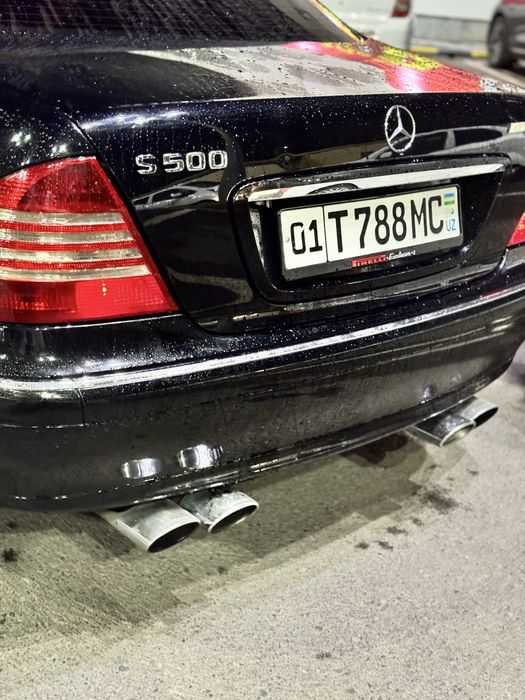 Mercedes-Benz S-Class W220 S500