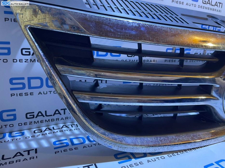 Grila cu Emblema Spoiler Bara Fata cu Rama Zgariata Volkswagen Tiguan 2008 - 2011 Cod 5N0853653A 5N0853651A 1K5853600