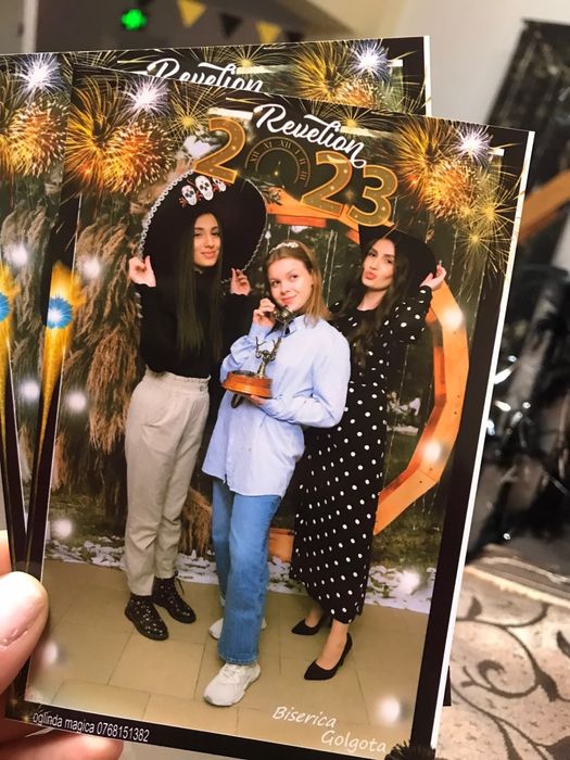 Oglinda magica,cabina foto,platforma 360,bar mobil,fum greu