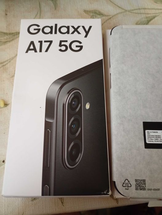 A17 5g nou sigilat la cutie.  Samsung