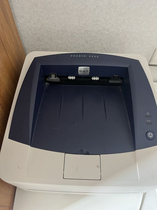 продам принтер Xerox phaser 3250