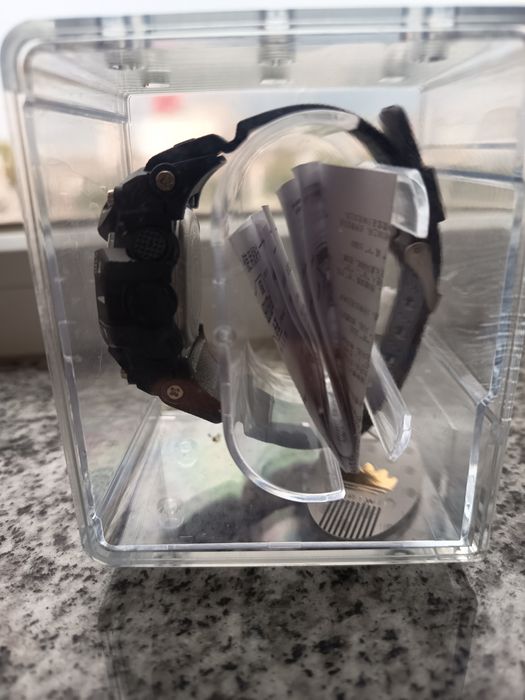 Спортен ръчен часовник Dash