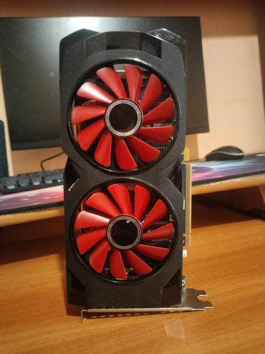 Placă video XFX AMD Radeon RX 580 8GB 2048SP – 256-bit