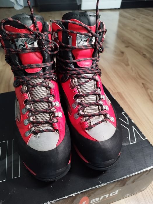 Обувки kayland полуаетоматични котки