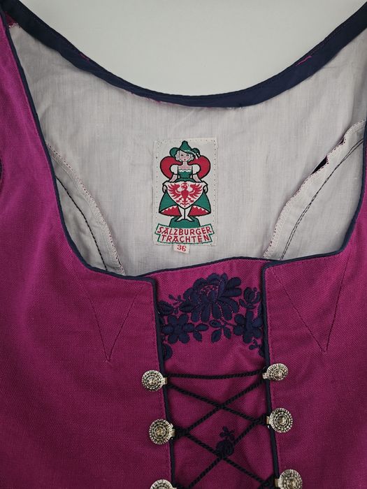 Rochie tradițională bavareză (Dirndl)