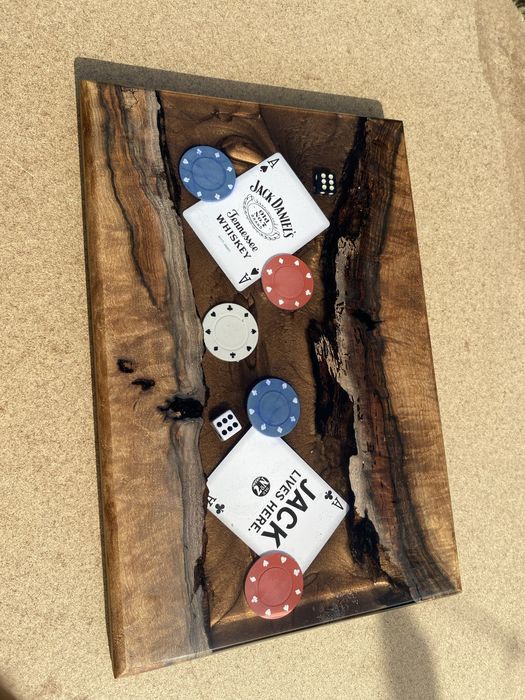 Дъски от орех и епоксидна смола!