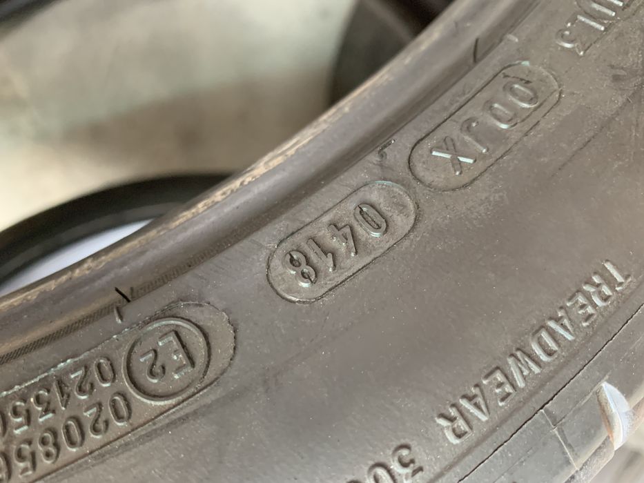 1 anv vara 295/35/20 Michelin