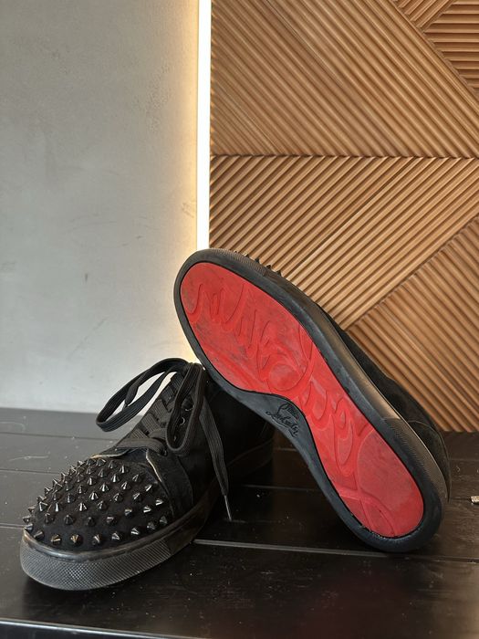 christian louboutin обувки