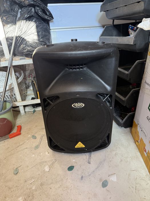 Продам колонку behringer