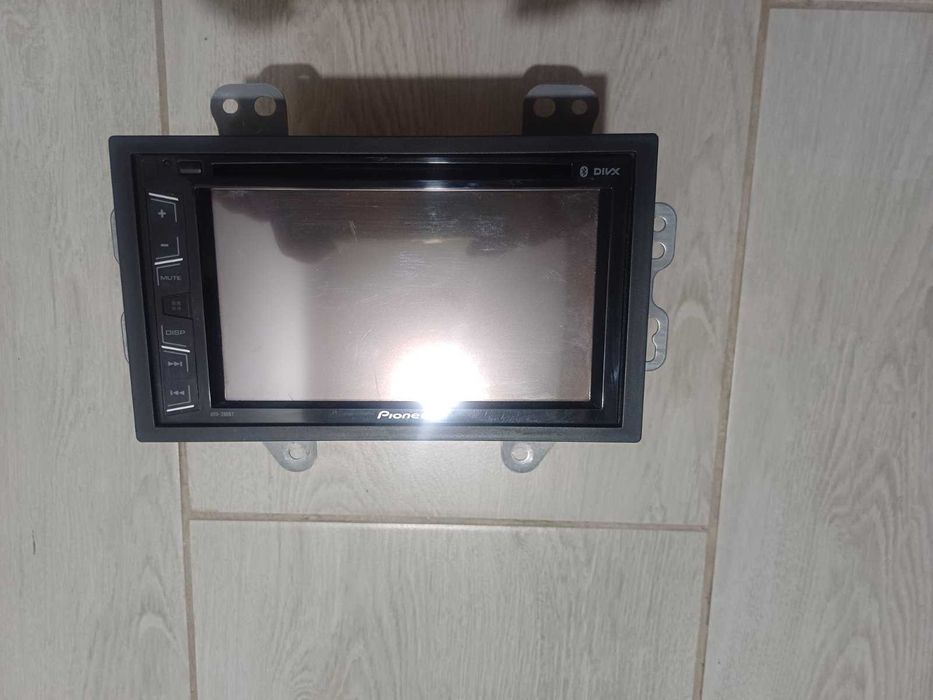 Мултимедия Pioneer AVH-A270BT