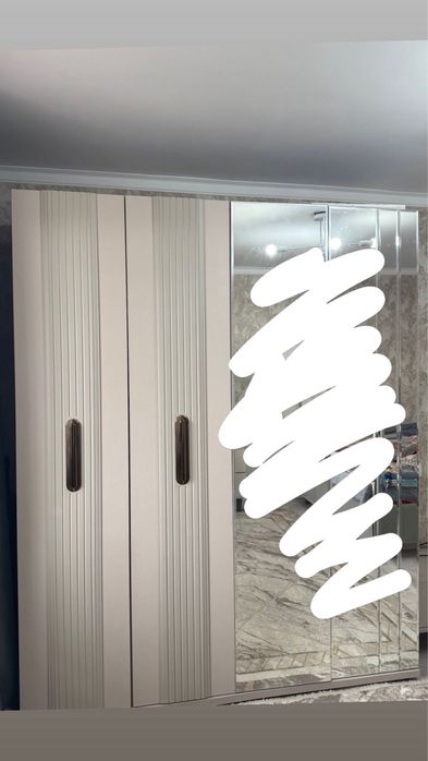 Спальный гарнитур