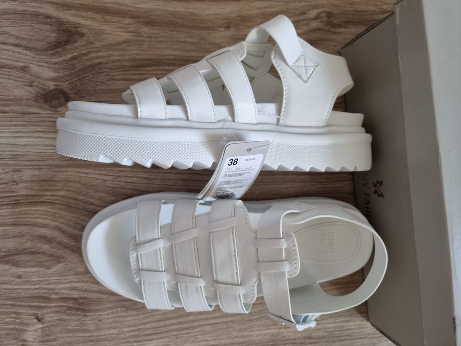 Ежедневни кожени бели сандали