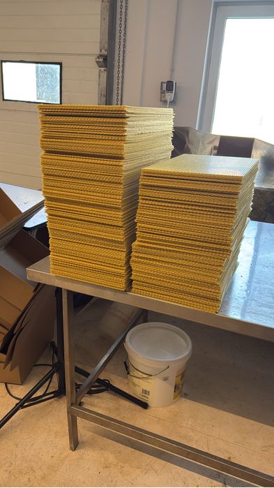 Faguri din ceară client