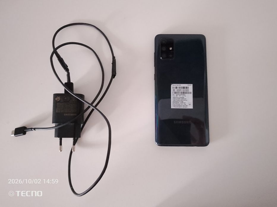 продам 2 телефона описание
