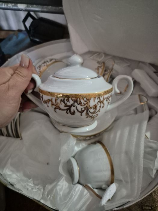 Продам чайный сервиз