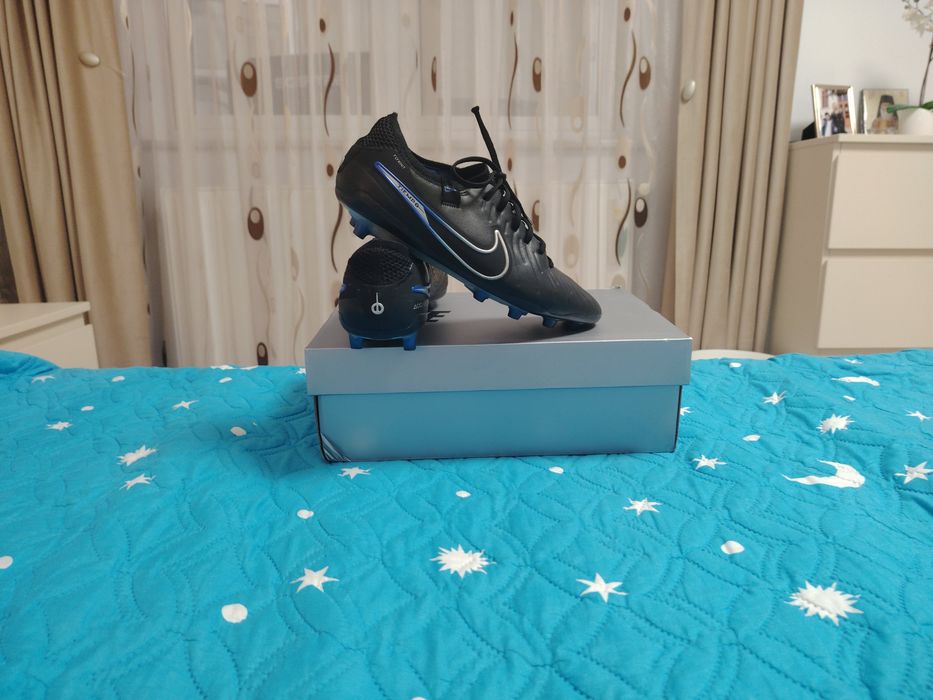NIKE TIEMPO LEGEND 10-ELITE - black size 41