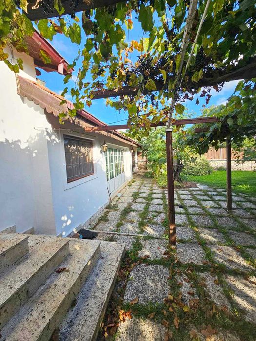 Продава се Къща в Балчик - 140 кв.м за 1358 €/кв.м - Снимка #1