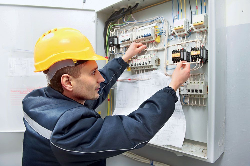 Электрик, монтажник