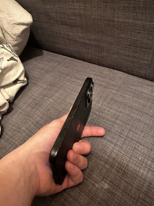 Vand iphone 16 pro max 256Gb black