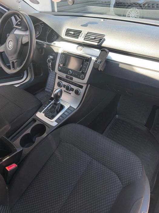 Vând wv passat 2015 automat
