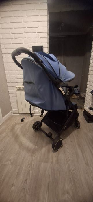 Коляска прогулочная ANEX Air-X