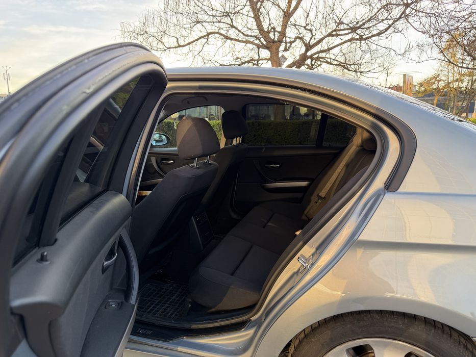 BMW 320бензин 2005