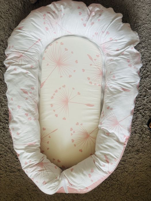 Дволицево бебешко гнездо