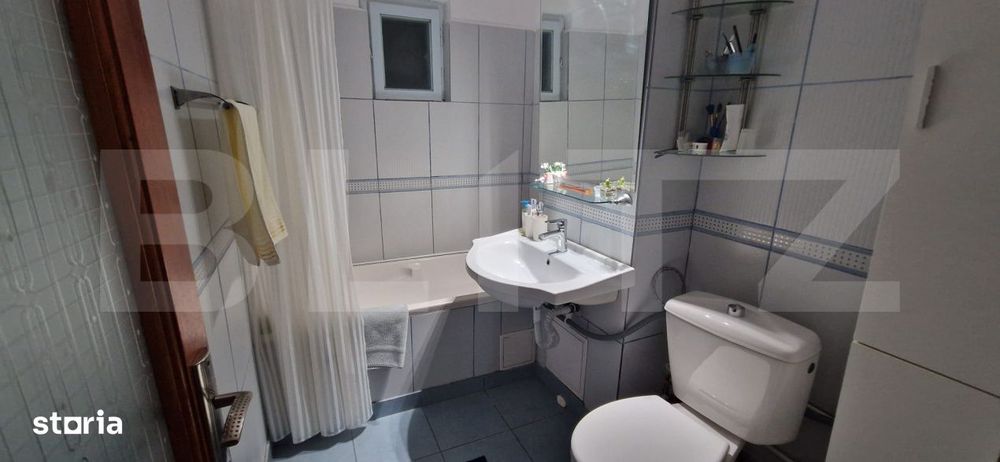 Apartament 3 camere, 64.85 mp, zona Rovine