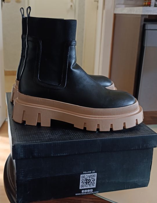 Дамски зимни боти RAID mod. GLOVIA!