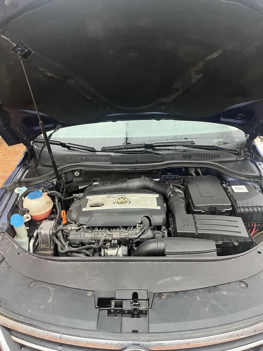 Volkswagen passat cc .6500 euro