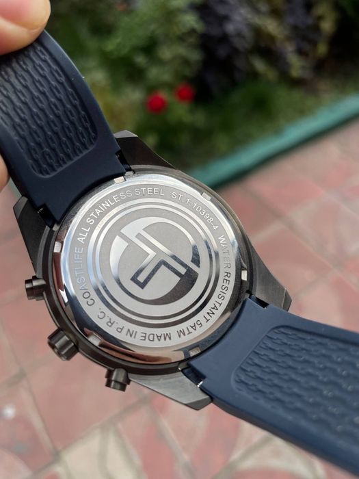 Срочно продам часы