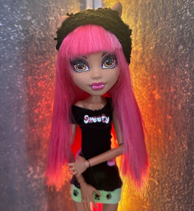 Хоулин Вульф-Monster High