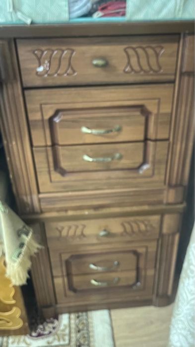 Спальный гарнитур