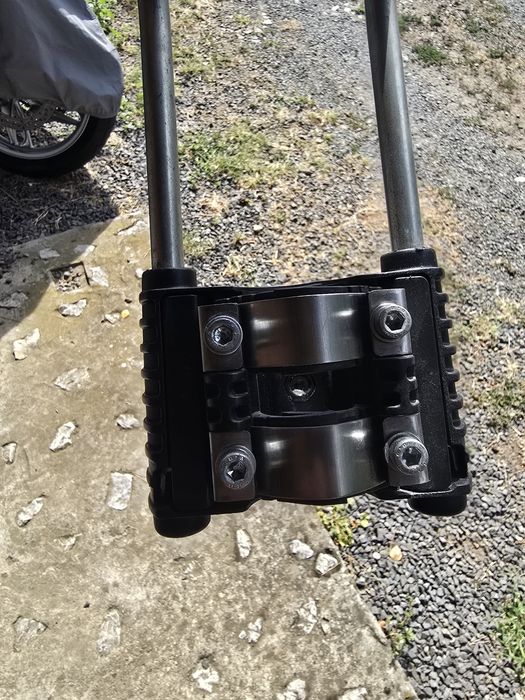 Scaun bicicletă copii Hamax – stare excelentă, complet cu sistem de prindere