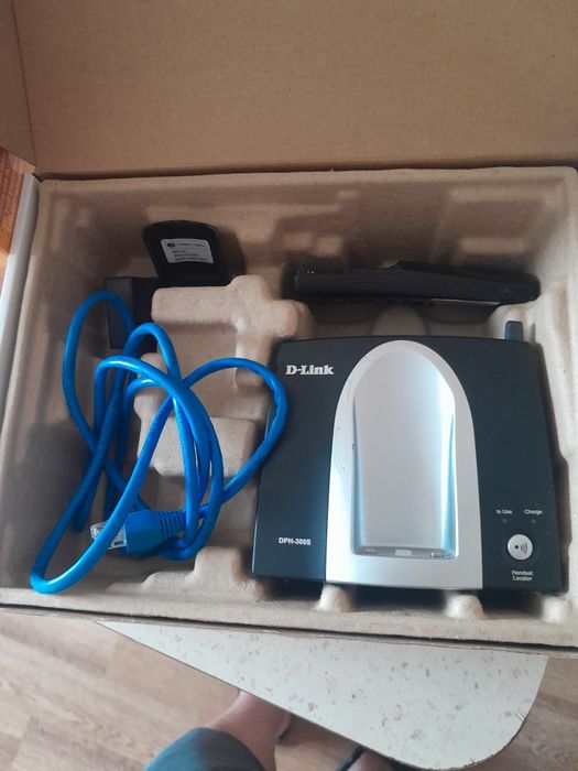 Телефон двухрежимный безпроводной D-Link DPH-300S