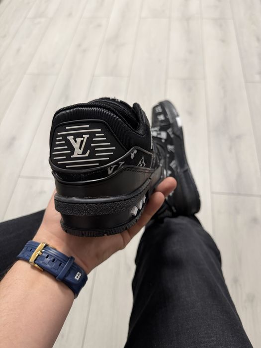 Adidasi Barbati LV Trainer Full Negru!