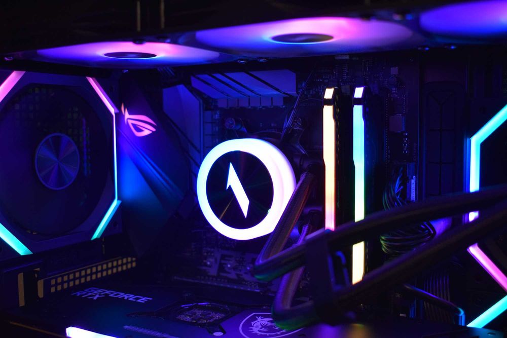 Геймърски Компютър Ryzen 7 3800x | rtx 3070 | 16GB RAM | 256GB Ssd |