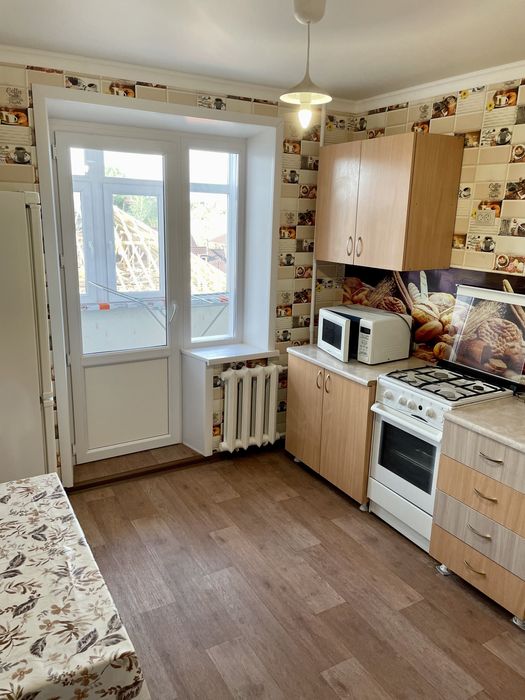 Сдам 2ух ком квартиру посуточно