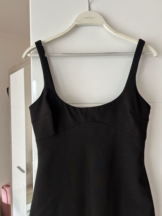 Миди Черна рокля по тялото ZARA